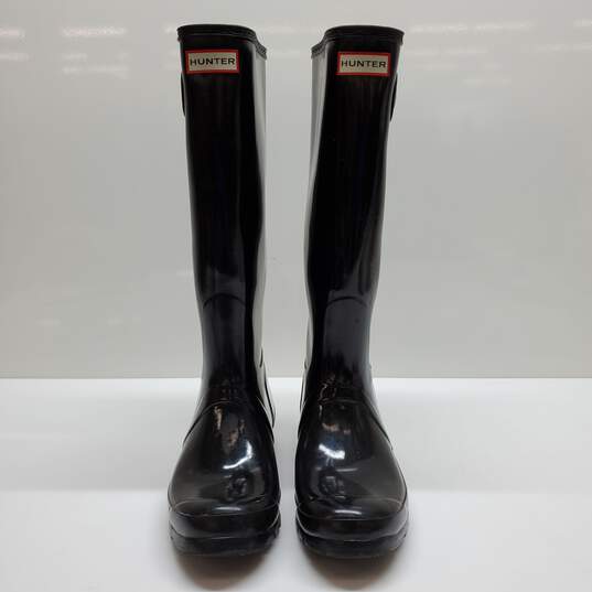 WOMEN'S HUNTER BLACK RUBBER BOOTS SIZE 10 image number 3