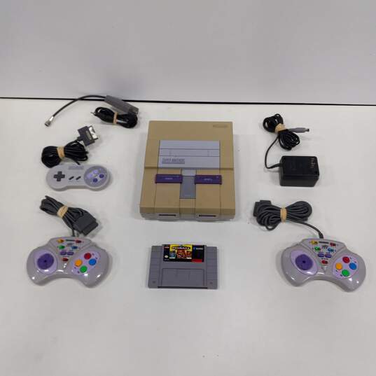 Lot of Vintage Super Nintendo Entertainment System Console with Game/Accessories image number 1