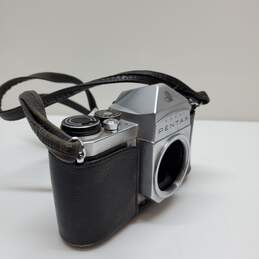Vintage Rangefinder Pentax Asahi Body Only for Parts or Repair alternative image