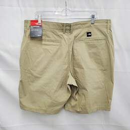 NWT The North Face MN's Sprag Twill Beige Shorts Size 38 /R alternative image
