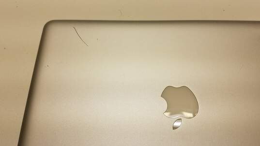 Apple MacBook Pro 13 in (A1278) image number 4