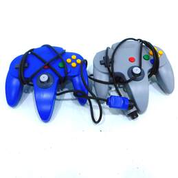 4ct Nintendo 64 N64 Controller Lot-Untested alternative image