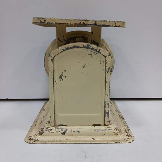 Antique Baby Scale image number 2