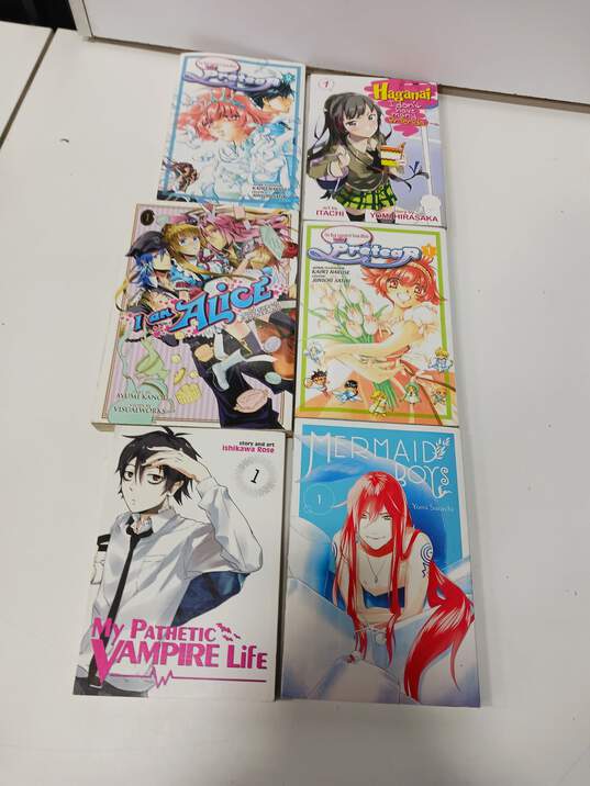 12PC Manga Graphic Novel Book Bundle image number 3