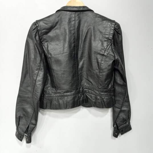Berman's Bomber Style Leather Coat Size 10 image number 2