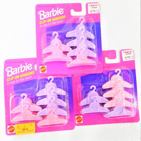 Lot Of Sealed Barbie Doll Clothing Hangers image number 2