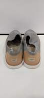 Ugg Women's Gray Suede Flats Size 9.5 image number 4