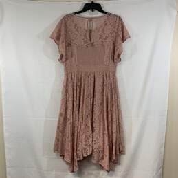 Women's Dusty Rose Torrid Short Sleeve Lace Fit-&-Flare Dress, Sz. 0 alternative image