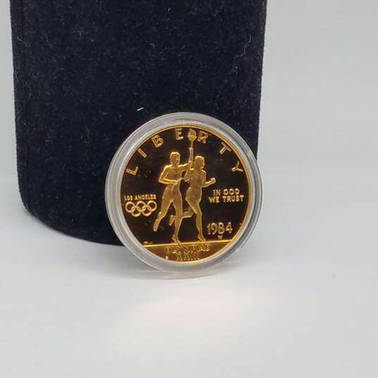 US Mint 22k Gold 1984 US. Olympic Ten Dollar Coin 16.7g image number 1