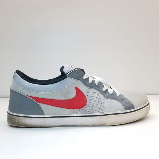 Nike Isolate LR Grey/Red Skate Shoes Men's Size 15 image number 1