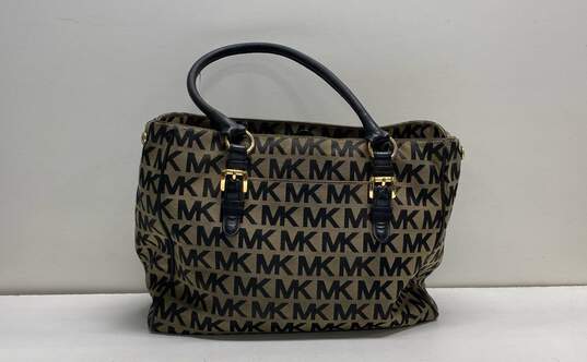 Michael Kors Assorted Lot of 2 Tote Bags image number 3