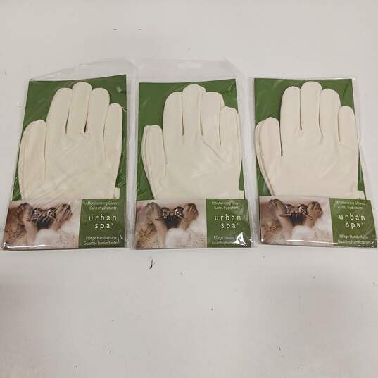 3pc Set of Urban Spa Moisturizing Gloves IOB image number 1