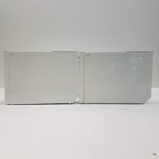 Nintendo Wii White Consoles For Parts/Repair Lot of 2 image number 3