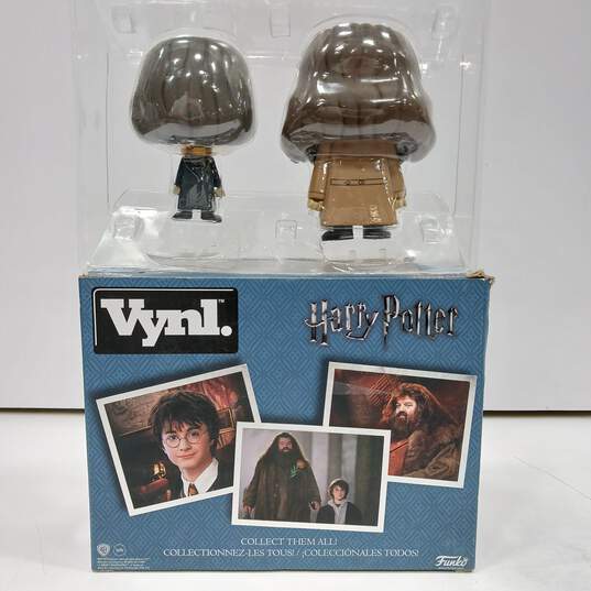 VYNL Harry Potter & Rubeus Hagrid Figurines image number 2