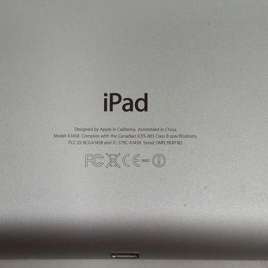 Apple iPad Tablet Model A1458 image number 7