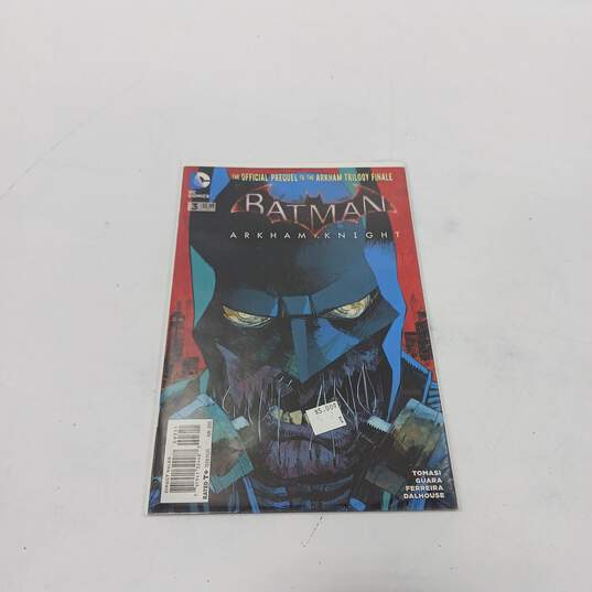 Bundle of 13 Batman DC Comic Books image number 7