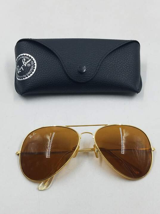 Ray-Ban Gold Large Aviator Sunglasses image number 1