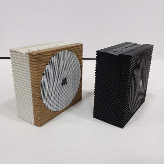 Pair Of Black & White Soundfreaq Sound Spot Speakers image number 6