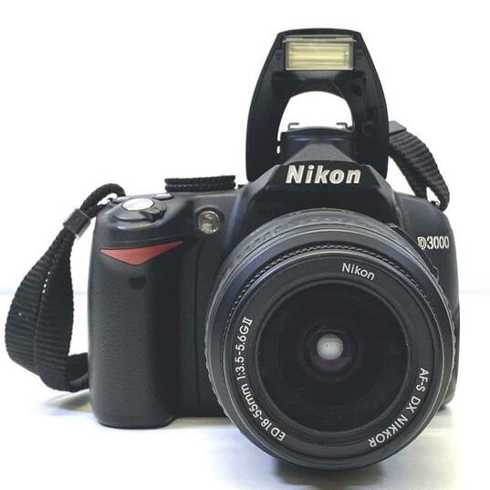 Nikon D3000 10.2MP Digital SLR Camera image number 2