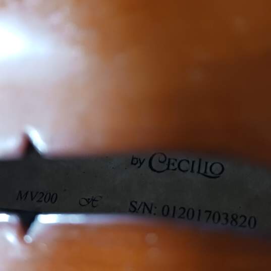 Mendini by Cecilio MV200 Violin w/ Soft Case & Accessories image number 6