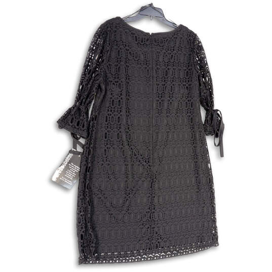 NWT Womens Black Lace Round Neck 3/4 Sleeve Back Zip Shift Dress Size 20W image number 2