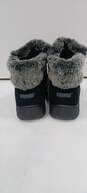 Khombu Women's Black Boots Size 8M image number 2
