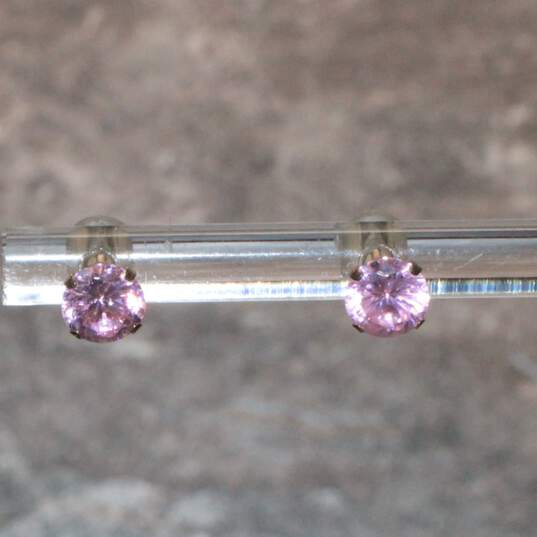 10K Yellow Gold Pink CZ Stud Earrings - 0.5g image number 3