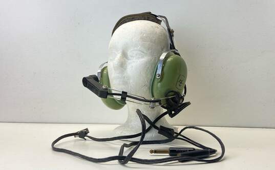 David Clark Unknown Aviation Headset for Parts / Repair image number 3