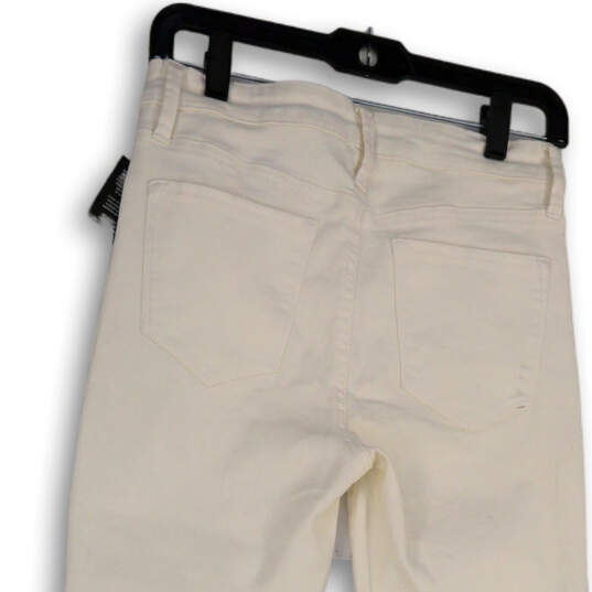 NWT Womens White Denim Light Wash Pockets Stretch Skinny Leg Jeans Sz 6X28 image number 4