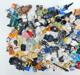 11.0 Oz. LEGO Star Wars Minifigures Bulk Lot alternative image