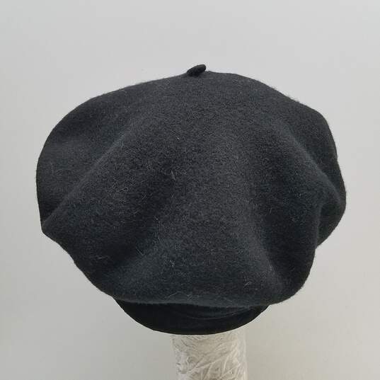Toucan Collection New York Black Beret Women's Hat image number 3