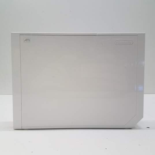 Nintendo Wii White Console Only image number 4