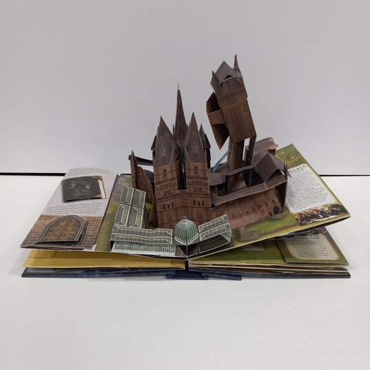 From the Films of Harry Potter A Pop-Up Guide to Diagon Alley and Beyond Books image number 6