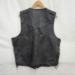 Leather Gallery MN's Black Leather Vest w Decal Pins Size 46-T