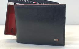 Tommy Hilfiger Leather Bifold Wallet Black alternative image