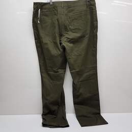 Doncaster Woman's Chinos Green alternative image