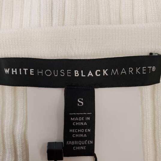 White House Black Market Women White Top S NWT image number 3