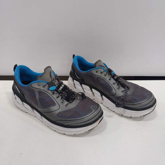 Hoka One One Men's Gray Conquest Running Shoes Size 10.5 image number 3