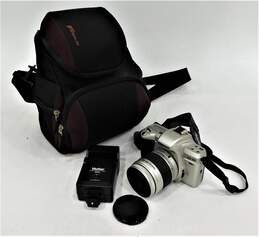 Pentax ZX-60 SLR 35mm Film Camera W/ Lens Flash & Case