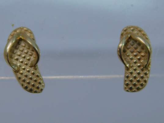 14K Yellow Gold Flip Flop Earrings 1.5g image number 1