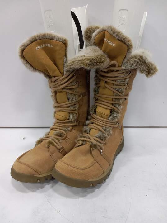 Skechers Women's Brown Leather Snow Boots Size 6.5 image number 1