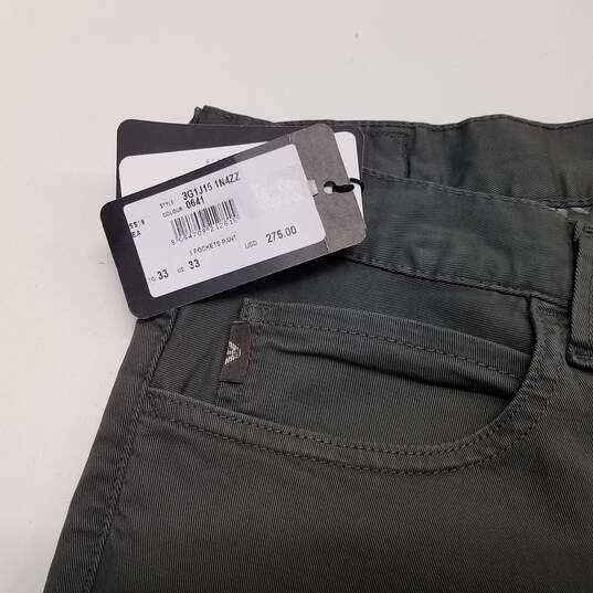 NWT Mens Gray Pockets Dark Wash Mid Rise Regular Fit Straight Jeans Size 33 image number 3