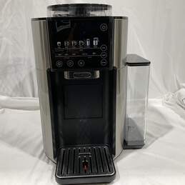 DeLonghi Coffee Machine alternative image