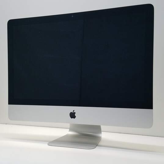 Apple iMac All-in-One (A1418) 21.5-inch For Parts/Repair image number 1