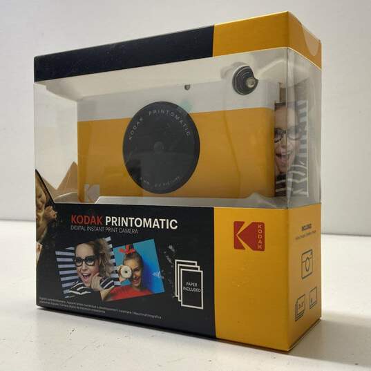 Kodak Printomatic Digital Instant Print Camera image number 2
