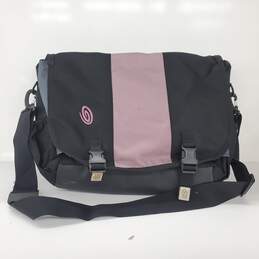 Timbuk2 Purple/Black Large Messenger Crossbody Bag