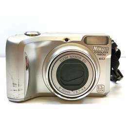 Nikon Coolpix 3200 & 4800 Digital Camera Set alternative image