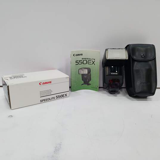fabriek Vermaken zak Buy the Vintage Canon Speedlite 550EX Film Camera Flash Unit | GoodwillFinds