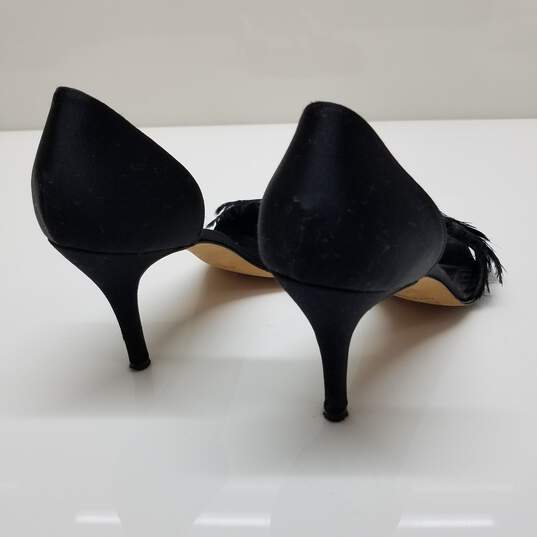 Manolo Blahnik Feather Toe Heels Wms Size 39.5 AUTHENTICATED image number 4