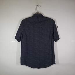 Mens Regular Fit Polka Dot Short Sleeve Collared Button-Up Shirt Size Small alternative image